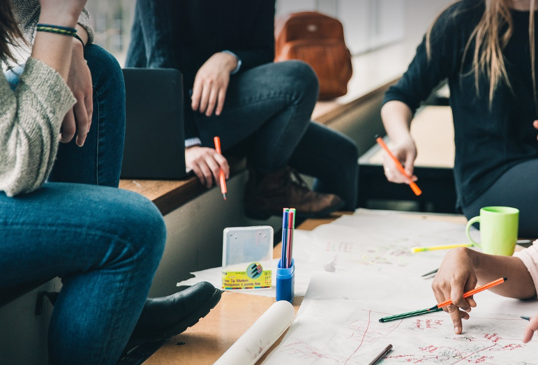 開曼公司的股東和董事：選擇合適的領(lǐng)導(dǎo)團隊